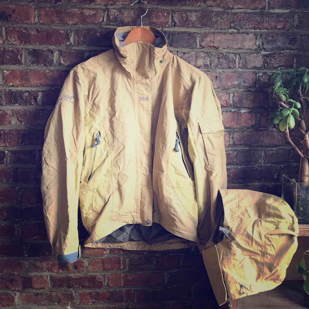 EUC Yellow Helly Hansen XS Ski Jacket